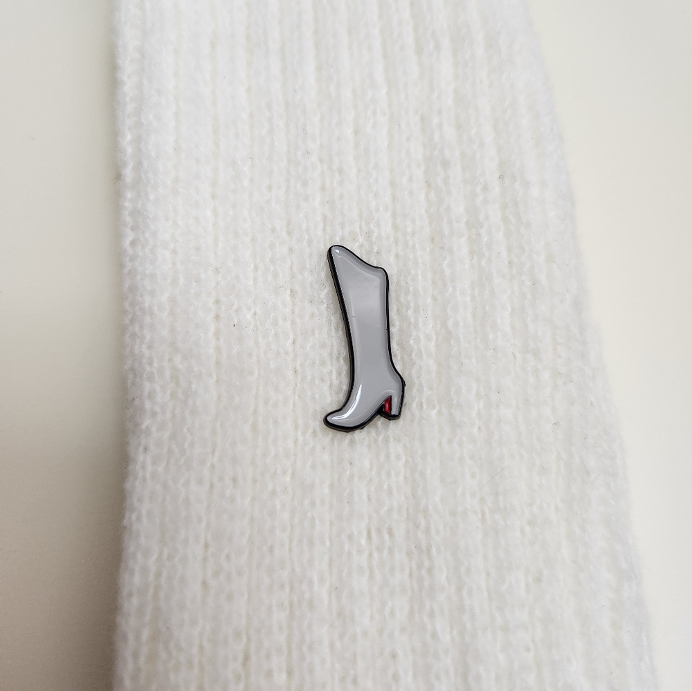 Reputation Boot Taylor Swift Enamel Pin - Picture 2 of 3